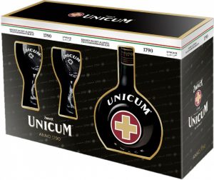 Unicum Zwack 0.7L cu pahar cadou